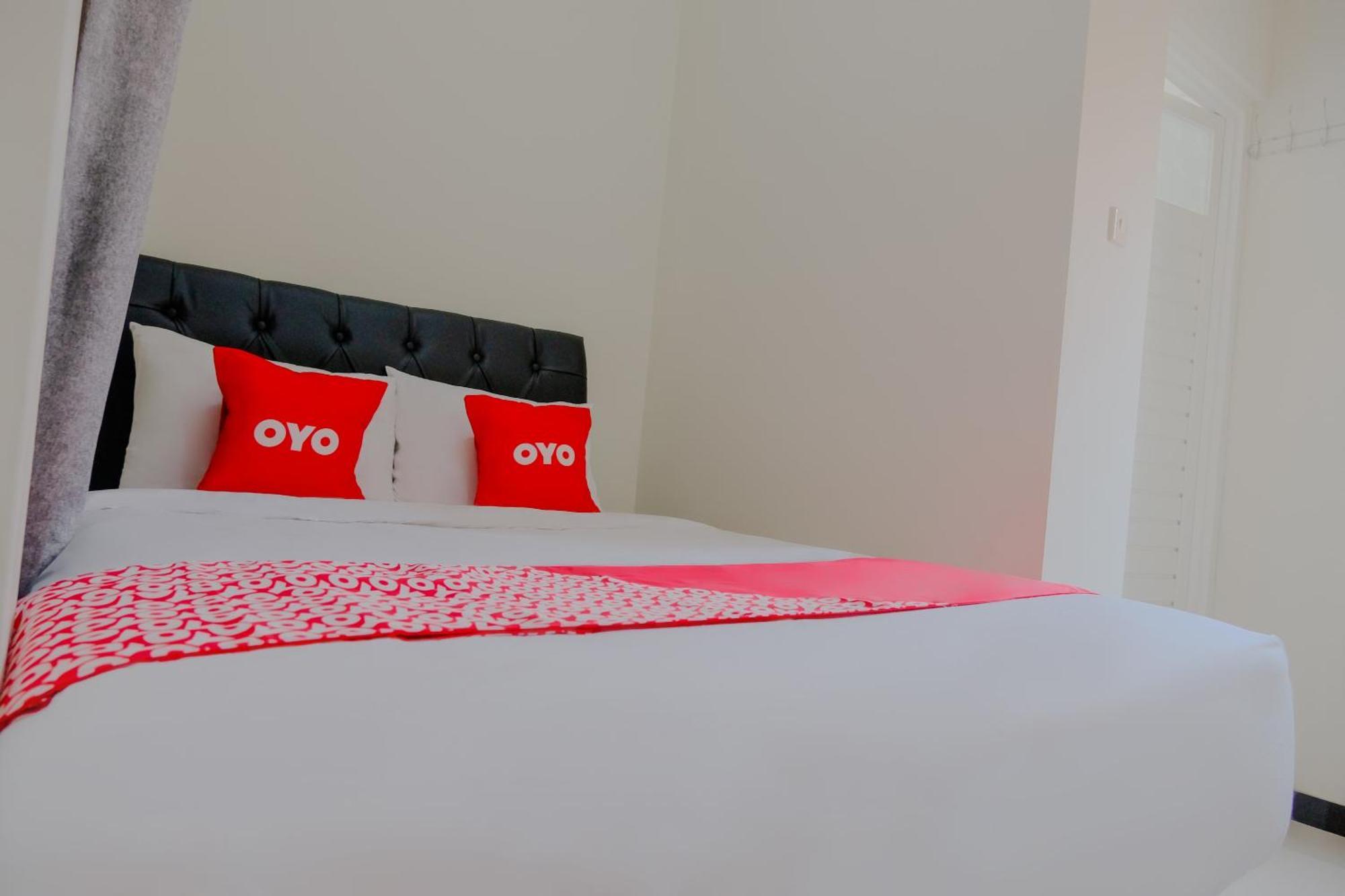 Oyo 2376 Tiara Family Residence Batu  Luaran gambar